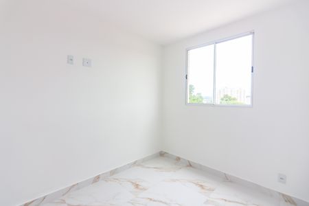 Quarto 2 de apartamento para alugar com 3 quartos, 38m² em Santa Maria, Osasco