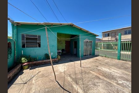 Casa à venda com 100m², 3 quartos e 1 vagaFachada