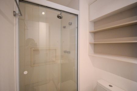 Apartamento para alugar com 74m², 2 quartos e 2 vagas Apartamento para alugar com 74m², 2 quartos e 2 vagasBanheiro Social