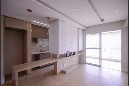 Apartamento para alugar com 74m², 2 quartos e 2 vagas Apartamento para alugar com 74m², 2 quartos e 2 vagasSala