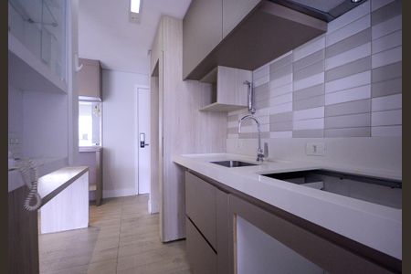 Apartamento para alugar com 74m², 2 quartos e 2 vagas Apartamento para alugar com 74m², 2 quartos e 2 vagasCozinha