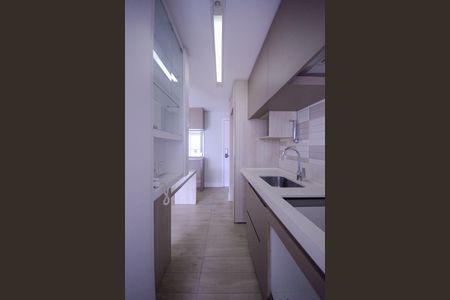 Apartamento para alugar com 74m², 2 quartos e 2 vagas Apartamento para alugar com 74m², 2 quartos e 2 vagasCozinha