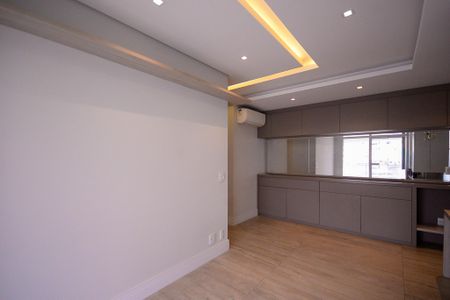 Apartamento para alugar com 74m², 2 quartos e 2 vagas Apartamento para alugar com 74m², 2 quartos e 2 vagasSala
