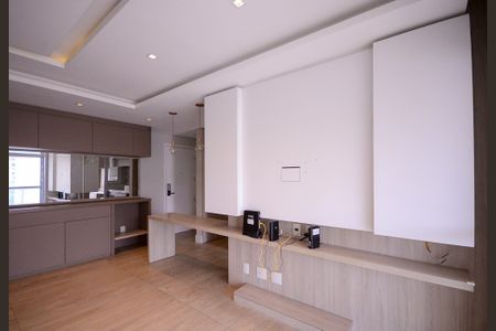 Sala  de apartamento para alugar com 2 quartos, 74m² em Aclimação, São Paulo