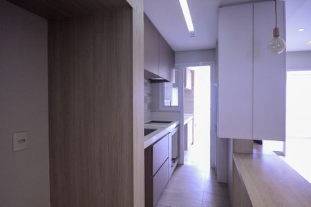 Apartamento para alugar com 74m², 2 quartos e 2 vagas Apartamento para alugar com 74m², 2 quartos e 2 vagasCozinha