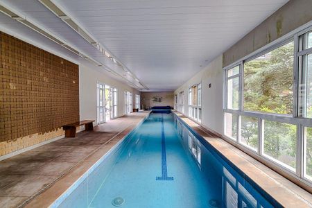 Apartamento para alugar com 74m², 2 quartos e 2 vagas Apartamento para alugar com 74m², 2 quartos e 2 vagasÁrea comum - Piscina Coberta