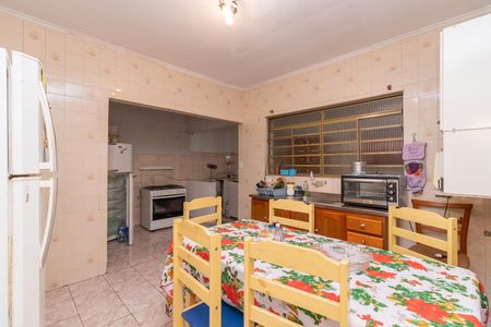 Casa para alugar com 145m², 3 quartos e 2 vagasCozinha