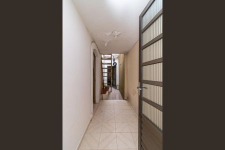 Casa para alugar com 145m², 3 quartos e 2 vagasCorredor