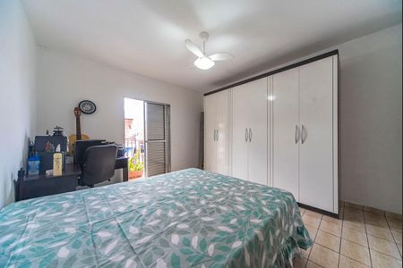 Casa à venda com 176m², 4 quartos e 2 vagasQuarto 2