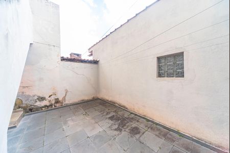 Casa à venda com 176m², 4 quartos e 2 vagasQuintal Fundos