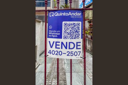 Casa à venda com 176m², 4 quartos e 2 vagasPLaca Instalada na Fachada