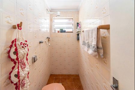 Casa à venda com 176m², 4 quartos e 2 vagasBanheiro 1