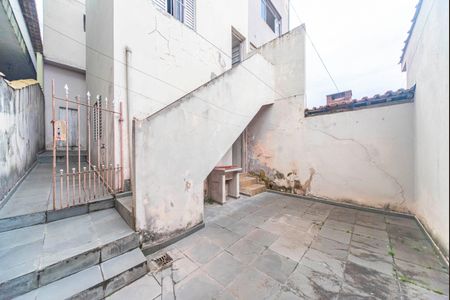 Casa à venda com 176m², 4 quartos e 2 vagasQuintal Fundos