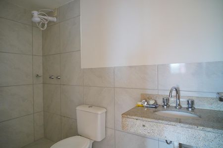 Apartamento para alugar com 52m², 2 quartos e 1 vagaBanheiro corredor 