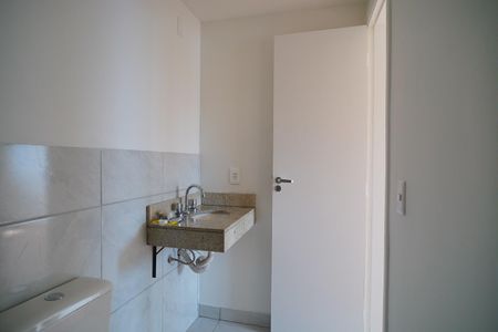 Apartamento para alugar com 52m², 2 quartos e 1 vagaBanheiro corredor 