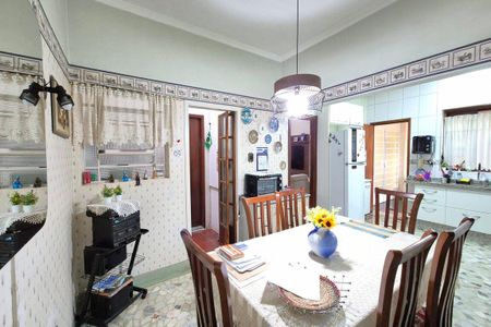 Casa à venda com 190m², 4 quartos e 2 vagasCopa 