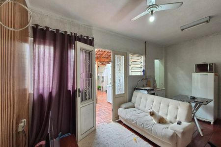 Casa à venda com 190m², 4 quartos e 2 vagasSala 