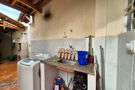 Casa à venda com 190m², 4 quartos e 2 vagasÁrea de Serviço 