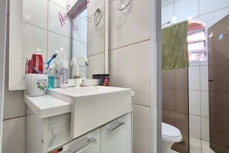 Casa à venda com 190m², 4 quartos e 2 vagasBanheiro