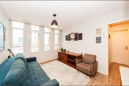 Sala de apartamento para alugar com 1 quarto, 40m² em Centro, Curitiba