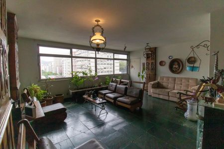 Sala de apartamento para alugar com 3 quartos, 130m² em Icaraí, Niterói