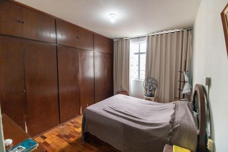 Apartamento para alugar com 130m², 3 quartos e 1 vagaSuíte 