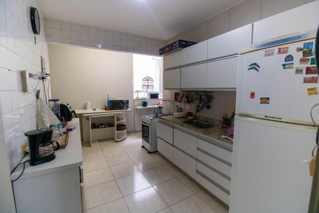 Apartamento para alugar com 130m², 3 quartos e 1 vagaCozinha e Área de Serviço