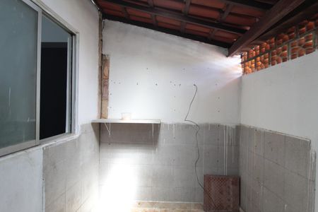 Casa à venda com 67m², 2 quartos e 1 vagaÁrea de Serviço