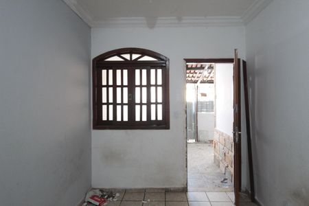 Casa à venda com 67m², 2 quartos e 1 vagaSala