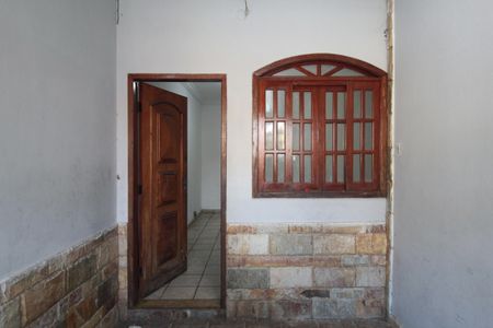 Casa à venda com 67m², 2 quartos e 1 vagaGaragem