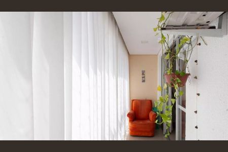 Apartamento à venda com 75m², 3 quartos e 1 vaga Apartamento à venda com 75m², 3 quartos e 1 vagaFoto 03