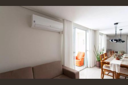 Apartamento à venda com 75m², 3 quartos e 1 vaga Apartamento à venda com 75m², 3 quartos e 1 vagaFoto 02