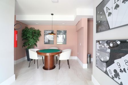 Apartamento para alugar com 50m², 2 quartos e 1 vagaSalão de jogos adulto