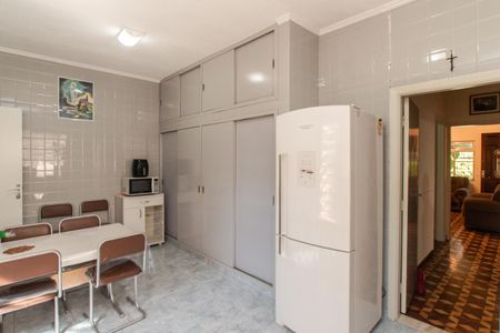 Casa à venda com 300m², 3 quartos e 2 vagas Casa à venda com 300m², 3 quartos e 2 vagasCozinha