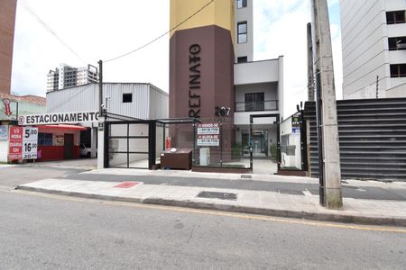 Studio para alugar com 25m², 1 quarto e sem vagaFachada com Plaquinha