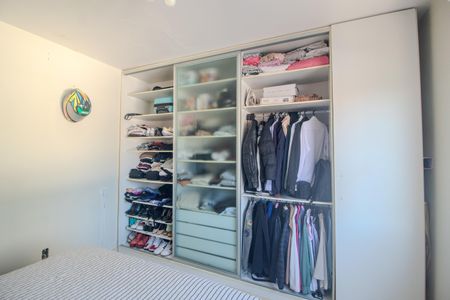 Apartamento à venda com 46m², 1 quarto e 1 vaga Apartamento à venda com 46m², 1 quarto e 1 vagaQuarto