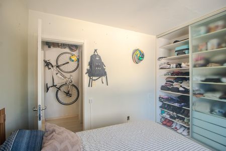 Apartamento à venda com 46m², 1 quarto e 1 vaga Apartamento à venda com 46m², 1 quarto e 1 vagaQuarto