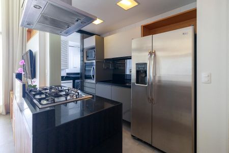 Apartamento para alugar com 73m², 2 quartos e 2 vagasCozinha