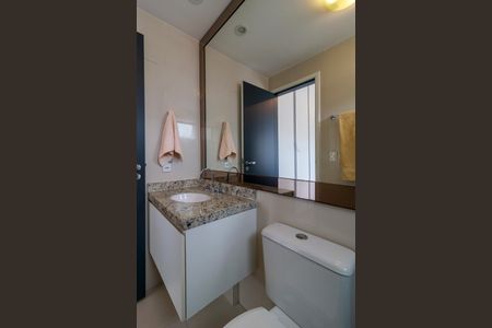 Apartamento para alugar com 73m², 2 quartos e 2 vagasSuíte 2 - Banheiro