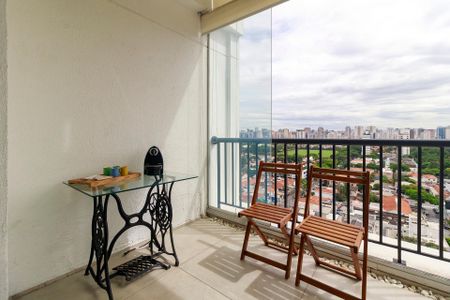 Apartamento para alugar com 73m², 2 quartos e 2 vagasSala - Varanda