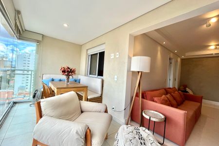 Varanda de apartamento para alugar com 1 quarto, 54m² em Vila Alexandria, São Paulo