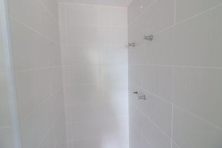 Apartamento à venda com 54m², 2 quartos e 1 vagaBanheiro 2