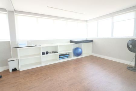 Apartamento à venda com 54m², 2 quartos e 1 vagaÁrea comum - Sala de ginástica