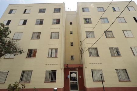 Apartamento para alugar com 55m², 2 quartos e sem vagaFachada do bloco