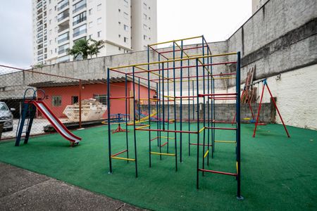 Apartamento para alugar com 55m², 2 quartos e sem vaga Apartamento para alugar com 55m², 2 quartos e sem vagaÁrea comum - Playground