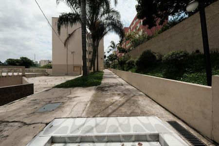 Apartamento à venda com 48m², 2 quartos e sem vagaÁrea comum