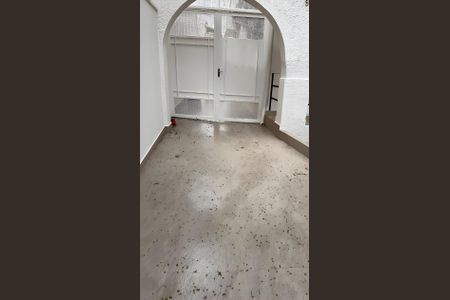 Casa para alugar com 200m², 1 quarto e 5 vagas