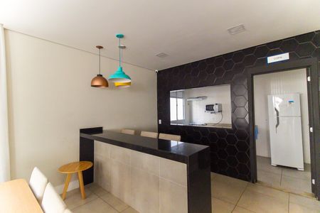 Apartamento para alugar com 41m², 2 quartos e sem vagaÁrea comum - Salão de festas