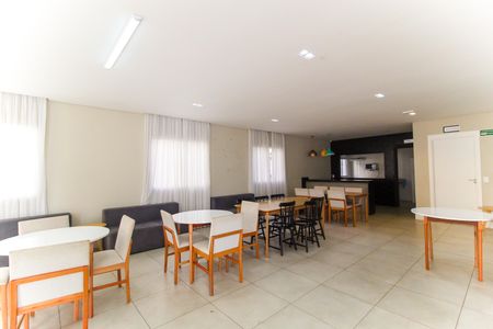 Apartamento para alugar com 41m², 2 quartos e sem vagaÁrea comum - Salão de festas