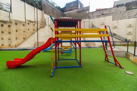 Apartamento para alugar com 41m², 2 quartos e sem vagaÁrea comum - Playground